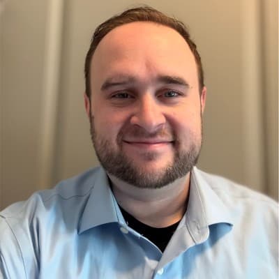 Project manager customer testimonial profile photo using EuropeCV