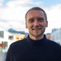 Software engineer customer testimonial profile photo using EuropeCV
